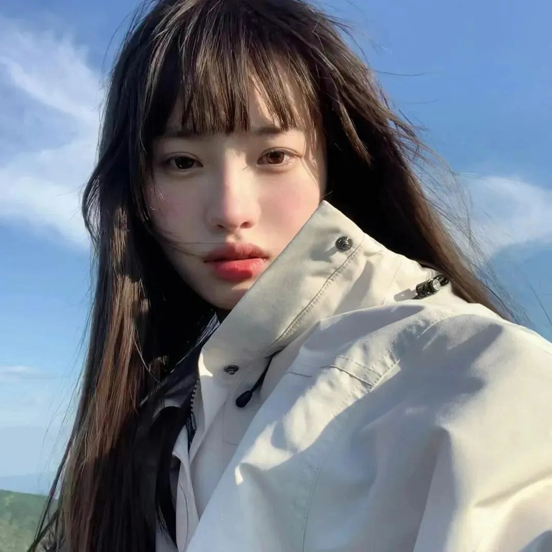 两个月亮